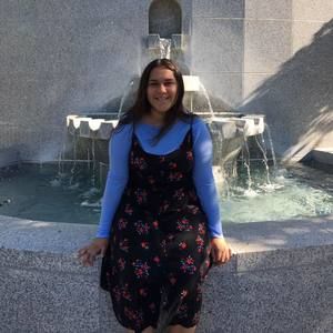 Meet your Posher, Aylene